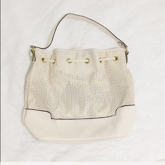 VTG: Ivory Drawstring Shoulder Purse w/Dainty Cutouts: DIY Repurposing Project - Picture 11 of 16